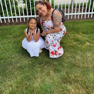 Meet your Posher, Edith